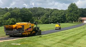 Driveway Snow Removal Preparation in East St Louis, IL